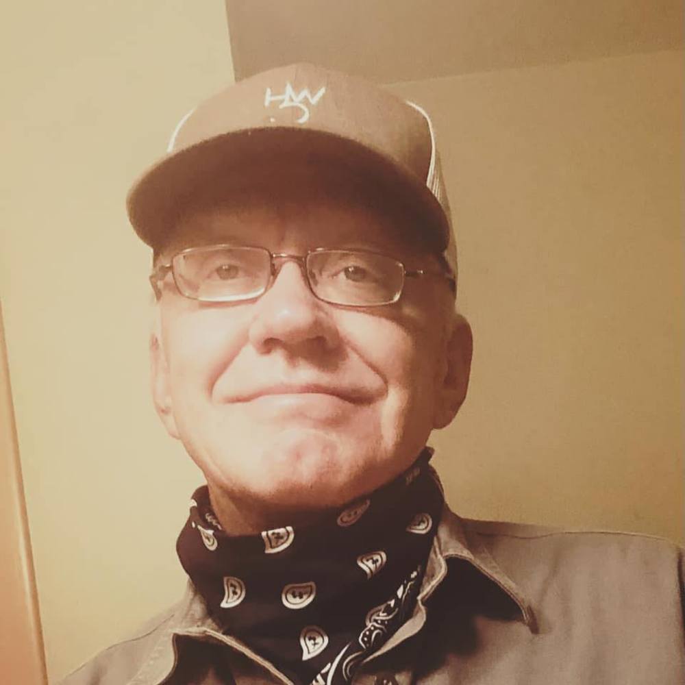 Meet your Posher, Les